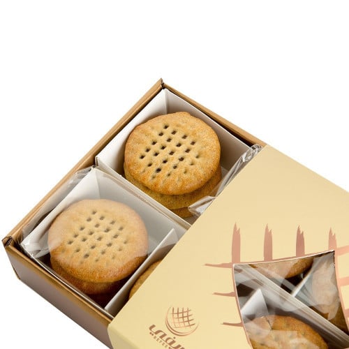 معمول كليجا أبيض صغير من ريفي