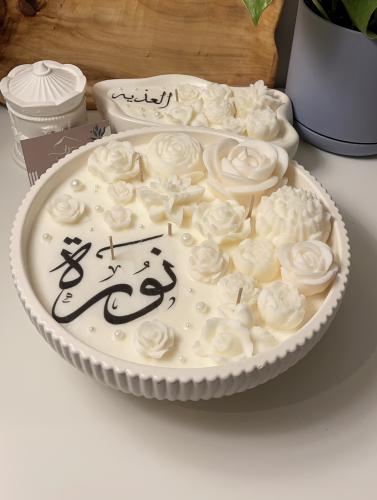 شمعة الضيافة البيضاء الحجم الكبير