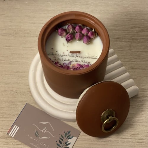 شمعة maroon ( يمكن اضافة رساله )