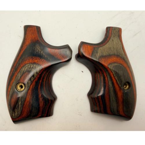 مقبض سمث اند ويسون خشب طبيعي امريكي الصنع