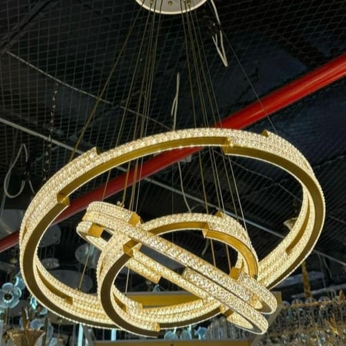 نجف علاقي ليد ذهبي ثلاث اضاءات حلقات متوفر بعده مق...