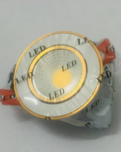 سبوت لايت مقاس القاعده 7 سم 7 واط LED اضاءه اصفر ا...