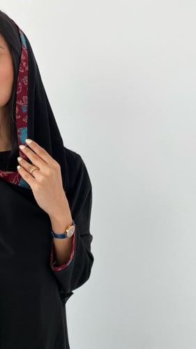 عبايه كشميري عنابي