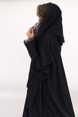 دانتيل اسود