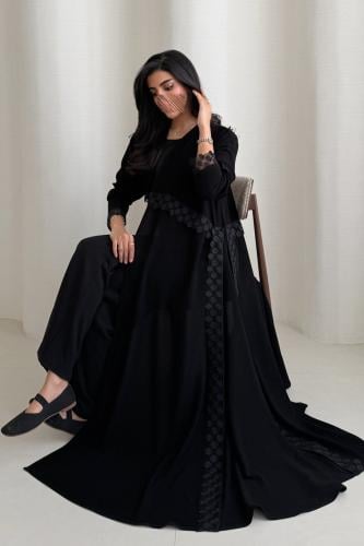 ورود اسود