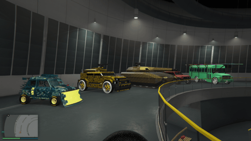 ايدي قراند والعاب ( ملابس وسيارات )