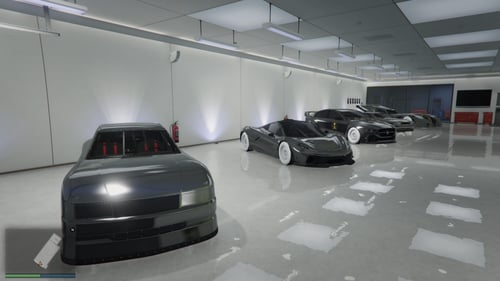 ايدي قراند والعاب ( سيارات مهكرة وملابس ونوادر )