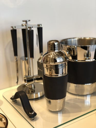 أداة مزج المشروبات