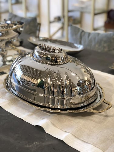 صينيه فاخره بغطاء فضي