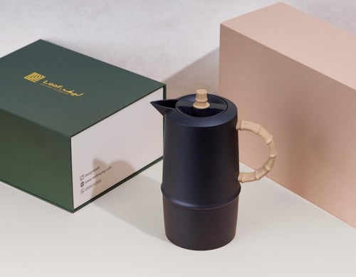 ترمس قطعة واحدة اسود كبير ١ لتر