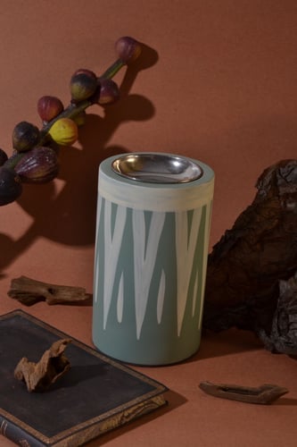 مبخرة خشب بزخرفة يدوية