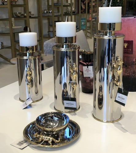 حامل شموع ملكي صغير