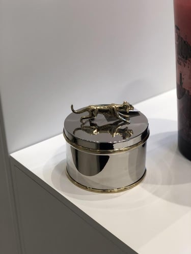 صندوق بتصميم النمر العربي كبير