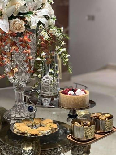 حامل كيك بطابع انيق