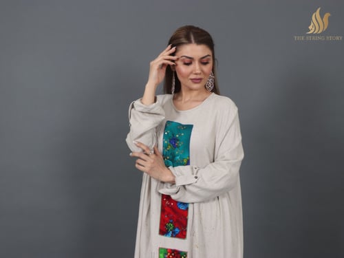 جلابية بقماش لينن مطرز بقماش تراثي