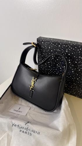 سان لوران | اسود