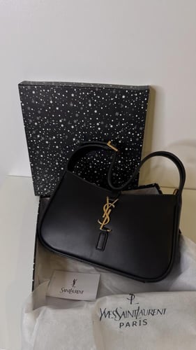 سان لوران | اسود