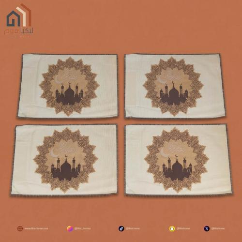 مفرش سفرة بلاستيك بتصميم رمضان ( 4 * 1 )
