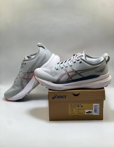 ASICS GEL-Kayano 31 Sneakers Gray with White and B...