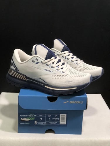 حذاء بروكس ادرينالين Brooks Adrenaline GT23
