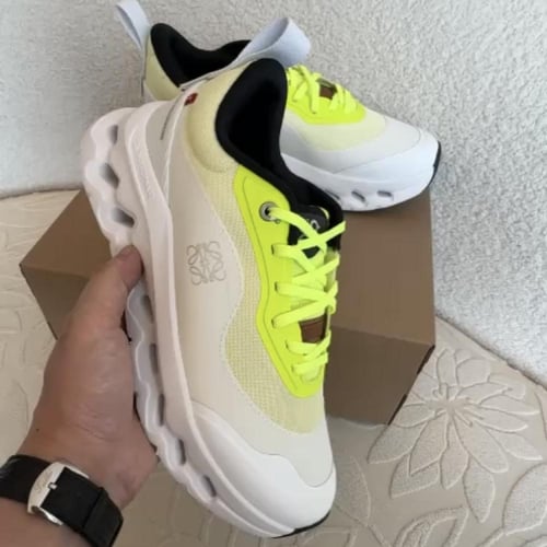 On Running Cloudtilt 2 x LOEWE 'Black'