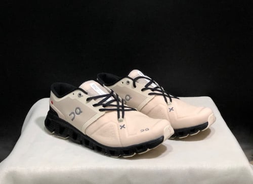 on running cloud x shift