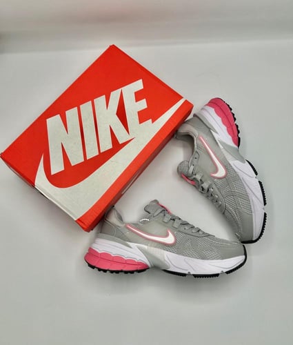 Nike V2K Run