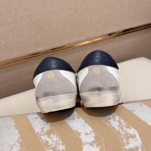 حذاء جولدن جوس Golden Goose