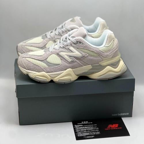 New balance 9060 “ Driftwood”