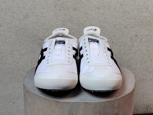 حذاء اسيكس Tiger Mexico 66