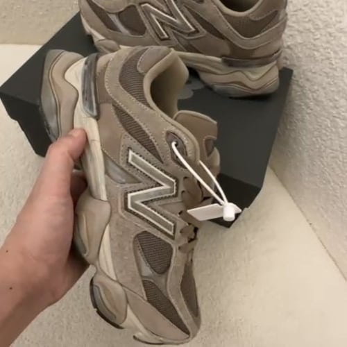 New Balance 9060 "Mushroom Brown"
