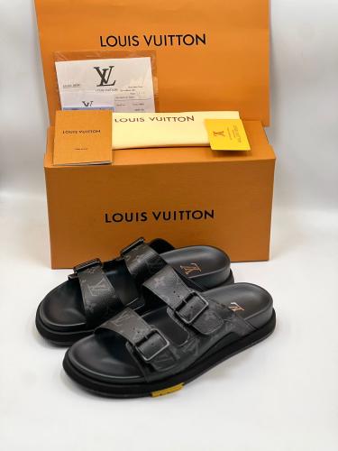 Louis vuitton slippers