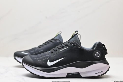 حذاء نايك زوم اكس Nike React x