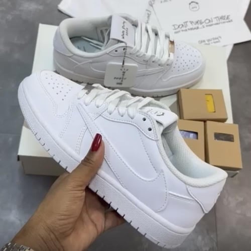 Travis Scott × Air Jordan 1 Low White Party
