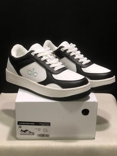 ALO Recovery Mode Sneaker Black/White