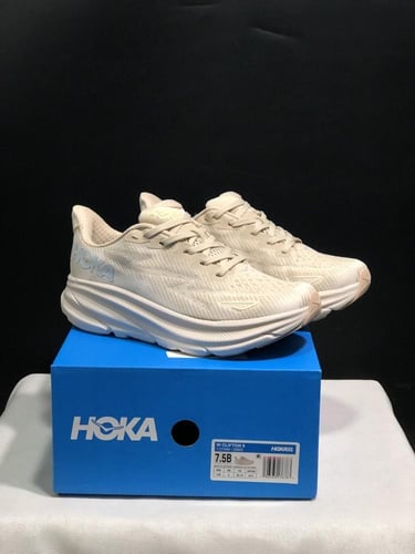 حذاء سنيكرز HOKA Clifton 9