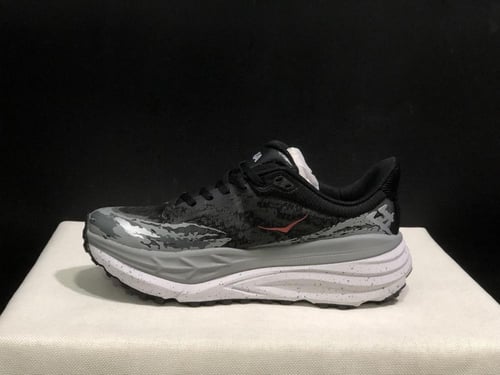 حذاء سنيكرز HOKA One One SKYWARD X