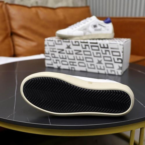 حذاء جولدن جوس Golden Goose