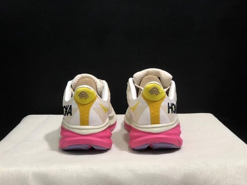 حذاء سنيكرز HOKA Clifton 9