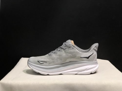 حذاء سنيكرز HOKA Clifton 9