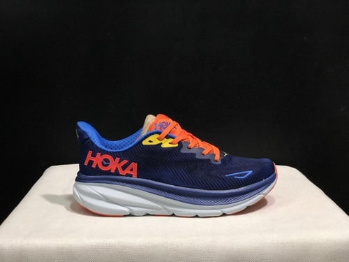 حذاء سنيكرز HOKA Clifton 9