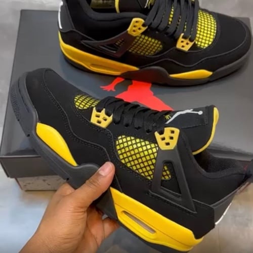 Jordan Air Jordan 4 "Thunder"