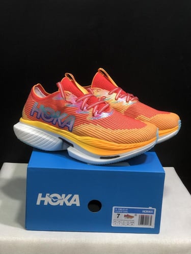 حذاء سنيكرز HOKA One One Cielo X1
