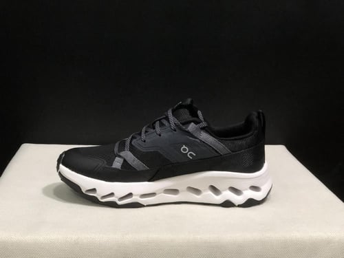 حذاء اون راننج on running cloud horizon