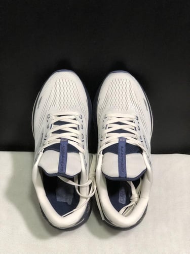 حذاء بروكس ادرينالين Brooks Adrenaline GT23