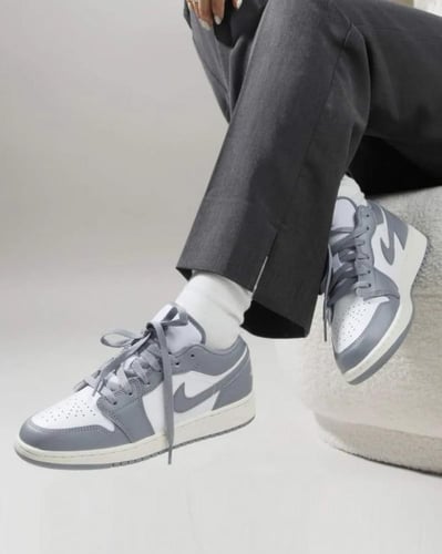 Air jordan 1 low vintage grey