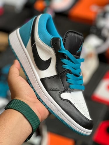 NIKE AIR JORDAN 1 LOW SE LASER BLUE BLACK