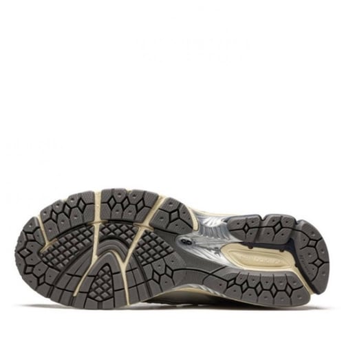 New Balance x Kith 990 v3 low-top sneakers