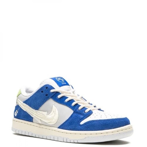 Nike x Fly Streetwear SB Dunk Low "Gardenia"