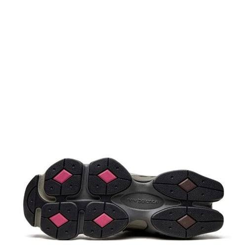 New Balance 9060 "Rich Oak/Burgundy"